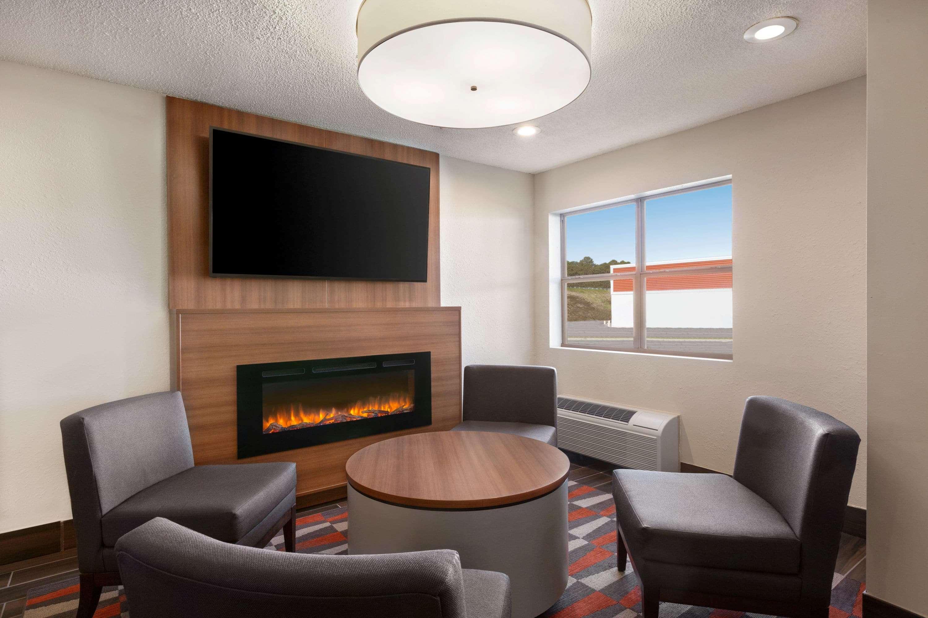 Microtel Inn & Suites By Wyndham Tifton Luaran gambar