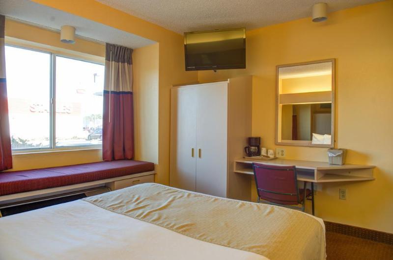 Microtel Inn & Suites By Wyndham Tifton Luaran gambar